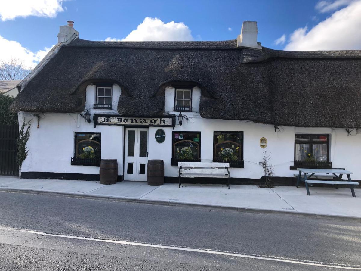 Self Catering Oranmore Villa Esterno foto