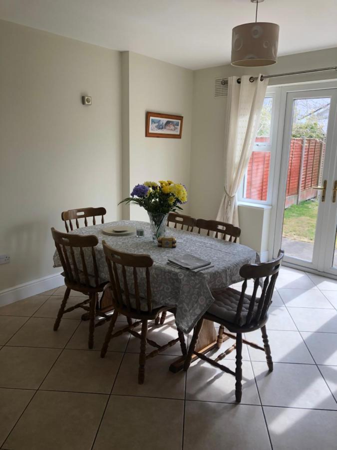 Self Catering Oranmore Villa Esterno foto